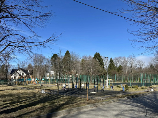 Продам двухкомнатную (2-комн.) квартиру, Калининградский пр-кт, 88, Светлогорск г