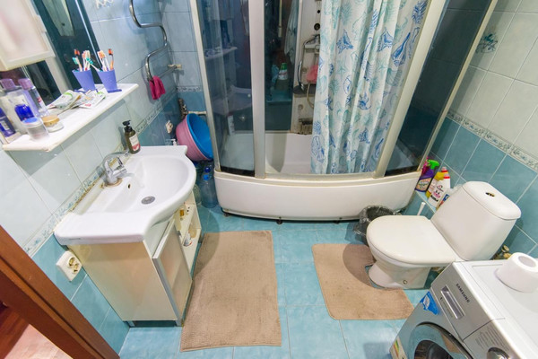 Продам дом, Орджоникидзе ул, 58, Батайск г, 0 км от города