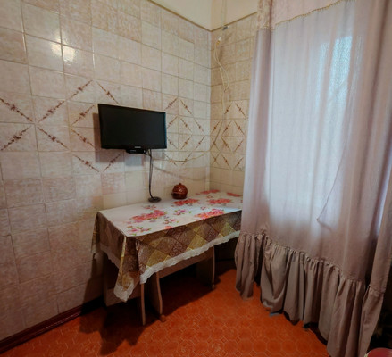 Продам трехкомнатную (3-комн.) квартиру, Казахская ул, 153, Ростов-на-Дону г