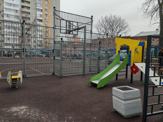 Продам трехкомнатную (3-комн.) квартиру, Тельмана ул, 4, Ростов-на-Дону г