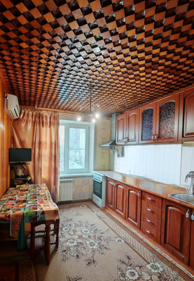 Продам трехкомнатную (3-комн.) квартиру, Тельмана ул, 4, Ростов-на-Дону г