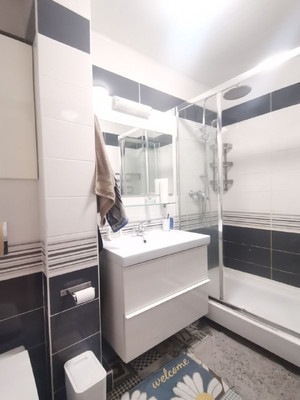 Продам двухкомнатную (2-комн.) квартиру, Верхоянский пер, 11, Ростов-на-Дону г