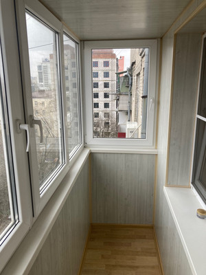 Продам двухкомнатную (2-комн.) квартиру, Социалистическая ул, 147-149, Ростов-на-Дону г