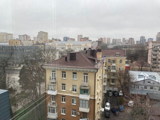 Продам двухкомнатную (2-комн.) квартиру, Социалистическая ул, 147-149, Ростов-на-Дону г