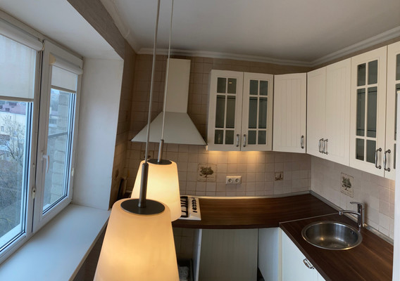 Продам двухкомнатную (2-комн.) квартиру, Социалистическая ул, 147-149, Ростов-на-Дону г