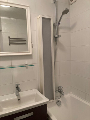 Продам двухкомнатную (2-комн.) квартиру, Социалистическая ул, 147-149, Ростов-на-Дону г