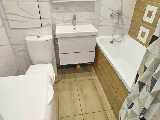 Сдам однокомнатную (1-комн.) квартиру, Санникова ул, 9к2, Москва г