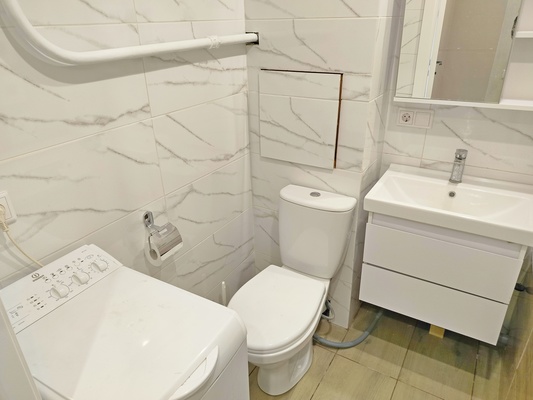 Сдам однокомнатную (1-комн.) квартиру, Санникова ул, 9к2, Москва г