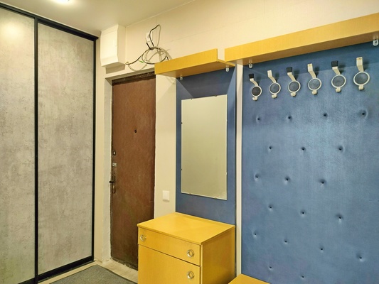 Сдам однокомнатную (1-комн.) квартиру, Санникова ул, 9к2, Москва г