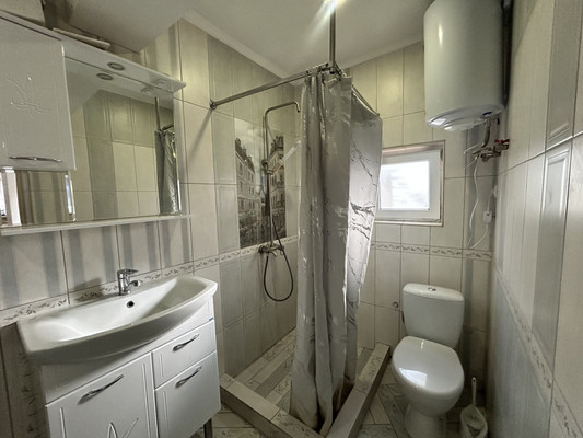 Сдам двухкомнатную (2-комн.) квартиру, Чонгарская ул, 22, Симферополь г