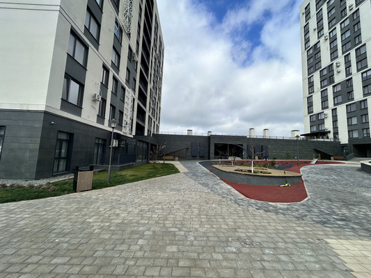 Продам однокомнатную (1-комн.) квартиру, Александра Суворова пр-кт, 105, Симферополь г