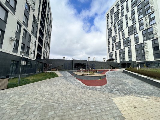 Продам однокомнатную (1-комн.) квартиру, Александра Суворова пр-кт, 105, Симферополь г