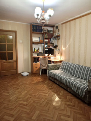 Продам двухкомнатную (2-комн.) квартиру, Ленина ул, 5, Перово с