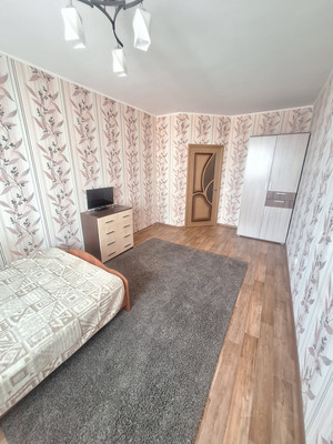 Продам однокомнатную (1-комн.) квартиру, Гагарина пр-кт, 99к2, Нижний Новгород г