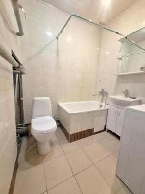 Продам однокомнатную (1-комн.) квартиру, Гагарина пр-кт, 99к2, Нижний Новгород г