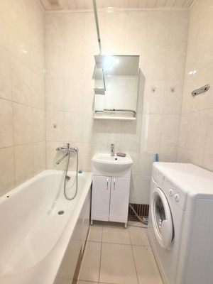 Продам однокомнатную (1-комн.) квартиру, Гагарина пр-кт, 99к2, Нижний Новгород г