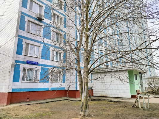 Сдам однокомнатную (1-комн.) квартиру, Санникова ул, 9к2, Москва г