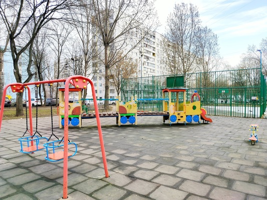 Сдам однокомнатную (1-комн.) квартиру, Санникова ул, 9к2, Москва г