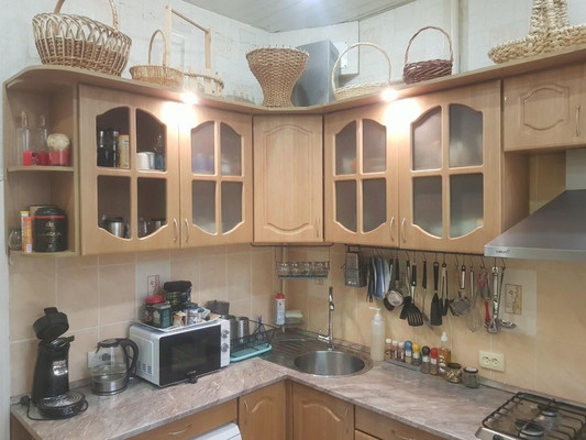 Продам трехкомнатную (3-комн.) квартиру, Октябрьский пр-кт, 170/7, Люберцы г