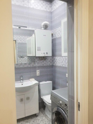 Продам трехкомнатную (3-комн.) квартиру, Октябрьский пр-кт, 170/7, Люберцы г