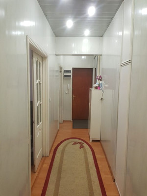 Продам трехкомнатную (3-комн.) квартиру, Октябрьский пр-кт, 170/7, Люберцы г