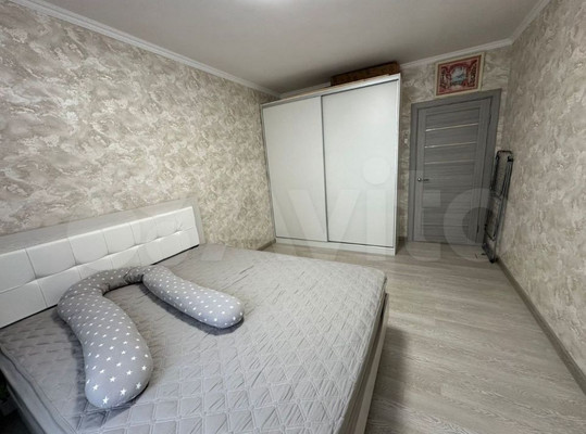 Продам двухкомнатную (2-комн.) квартиру, Сходня мкр, 33к1, Химки г