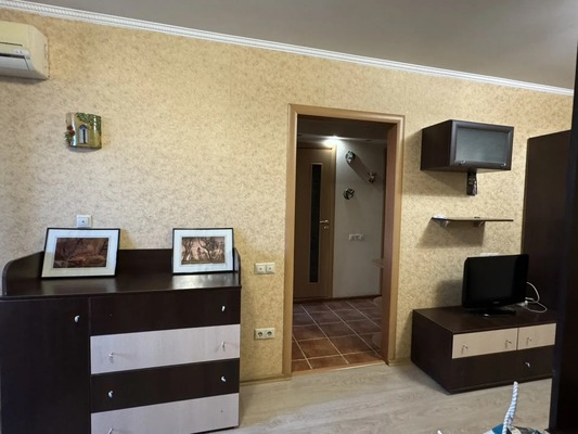 Продам однокомнатную (1-комн.) квартиру, Московская ул, 100, Чехов г