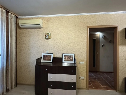 Продам однокомнатную (1-комн.) квартиру, Московская ул, 100, Чехов г