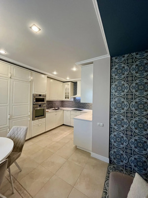 Продам трехкомнатную (3-комн.) квартиру, Жмайлова ул, 4е, Ростов-на-Дону г