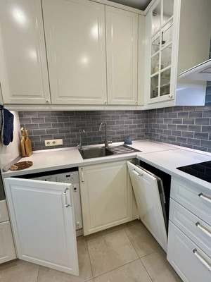 Продам трехкомнатную (3-комн.) квартиру, Жмайлова ул, 4е, Ростов-на-Дону г