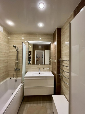 Продам трехкомнатную (3-комн.) квартиру, Жмайлова ул, 4е, Ростов-на-Дону г