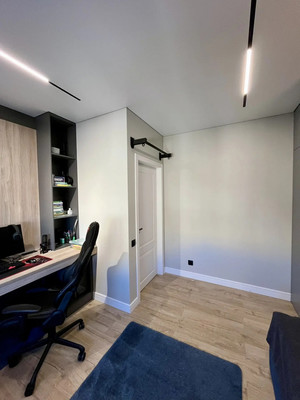 Продам трехкомнатную (3-комн.) квартиру, Жмайлова ул, 4е, Ростов-на-Дону г