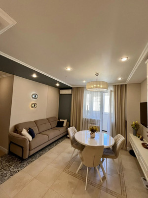 Продам трехкомнатную (3-комн.) квартиру, Жмайлова ул, 4е, Ростов-на-Дону г