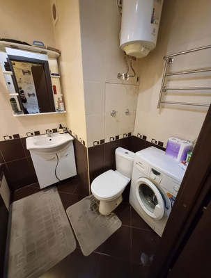 Продам однокомнатную (1-комн.) квартиру, 60 лет Победы ул, 10а, Октябрьский рп