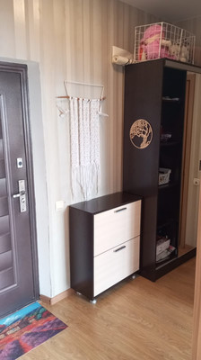 Продам двухкомнатную (2-комн.) квартиру, Коммунистическая ул, 197ак1, Батайск г