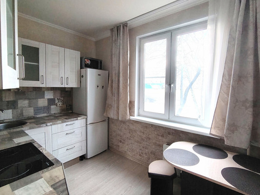 Продам однокомнатную (1-комн.) квартиру, Дубнинская ул, 28к1, Москва г