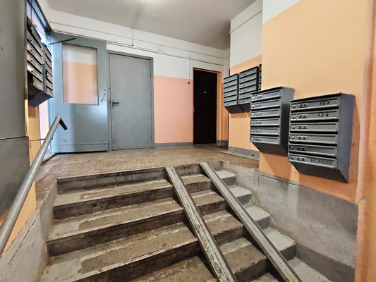 Продам однокомнатную (1-комн.) квартиру, Дубнинская ул, 28к1, Москва г