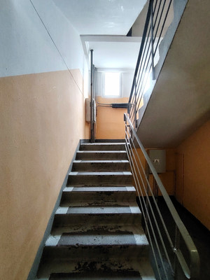 Продам однокомнатную (1-комн.) квартиру, Дубнинская ул, 28к1, Москва г