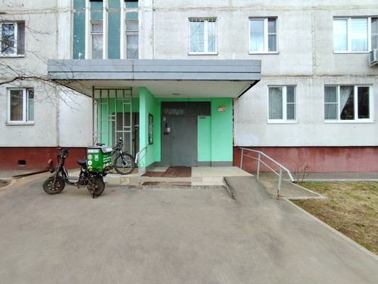 Продам однокомнатную (1-комн.) квартиру, Дубнинская ул, 28к1, Москва г