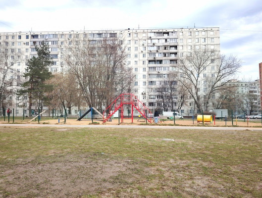 Продам однокомнатную (1-комн.) квартиру, Дубнинская ул, 28к1, Москва г