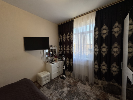 Продам трехкомнатную (3-комн.) квартиру, Лесная ул, 17, Михнево д