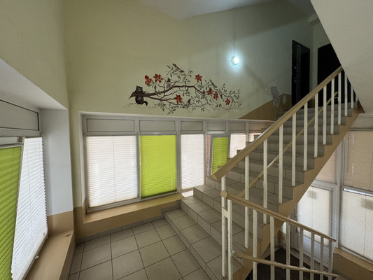 Продам трехкомнатную (3-комн.) квартиру, Лесная ул, 17, Михнево д