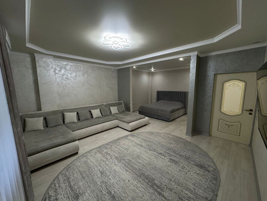 Продам двухкомнатную (2-комн.) квартиру, Эльбрусская ул, 19г, Нальчик г