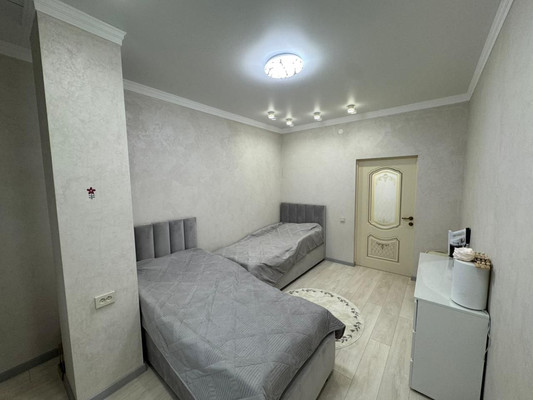 Продам двухкомнатную (2-комн.) квартиру, Эльбрусская ул, 19г, Нальчик г