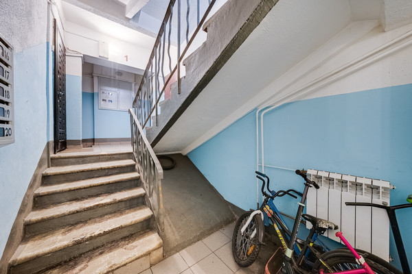 Продам двухкомнатную (2-комн.) квартиру, Новохорошевский проезд, 5, Москва г