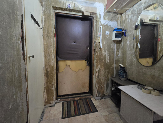 Продам однокомнатную (1-комн.) квартиру, Овражная ул, 19/22, Горки д