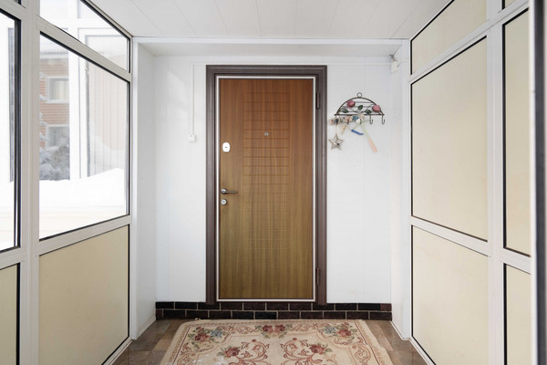 Продам дом, Полевая ул, 1а, Ханты-Мансийск г, 0 км от города