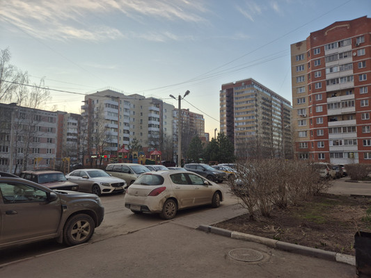 Продам однокомнатную (1-комн.) квартиру, ДЗФС мкр, 44, Дмитров г