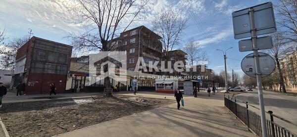 Продам многокомнатную квартиру, Красных Зорь ул, 1, Иваново г