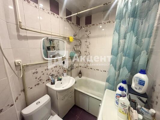 Продам двухкомнатную (2-комн.) квартиру, Ташкентская ул, 59, Иваново г